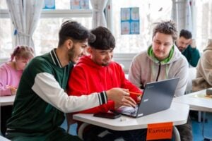 Read more about the article Kansanopistojen maahanmuuttajakoulutuksen laatulupaus